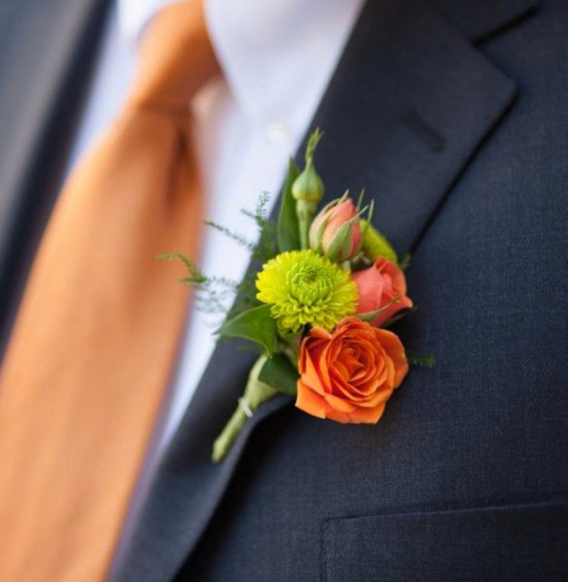 Orange Spray Rose Boutonniere – Seminole Florist, Seminole FL