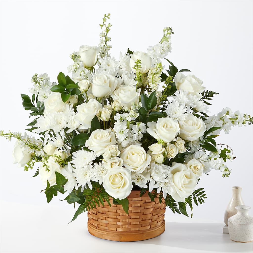 Heartfelt Condolences Arrangement – Seminole Florist, Seminole FL